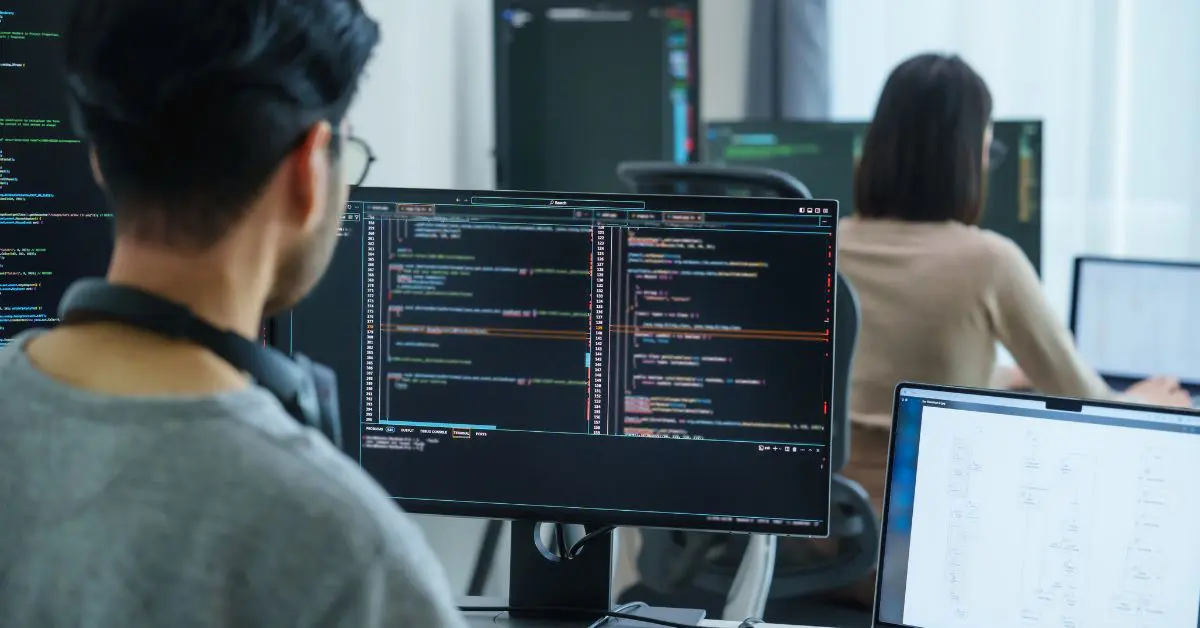 Cum companiile de top reinventeaza DevOps cu agenti AI