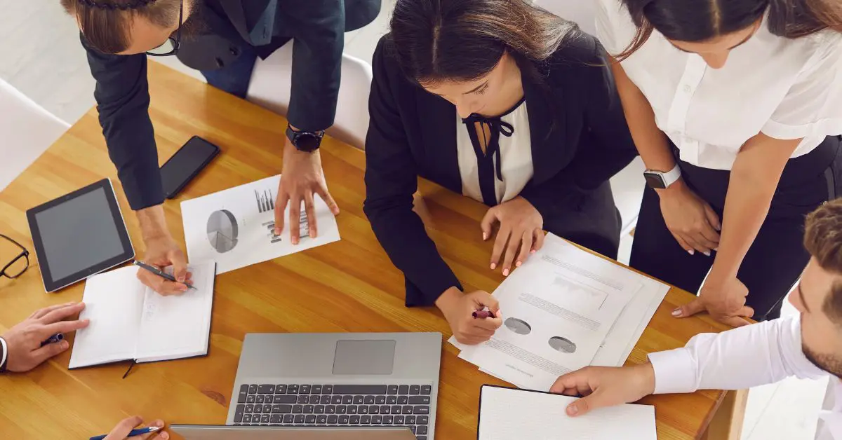 Cum sa gestionezi lipsa de talente in Project Management