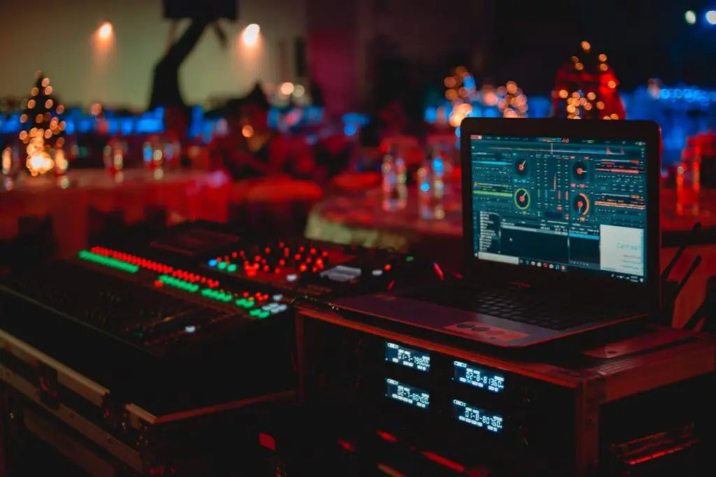 Cum creezi o cultură de succes in platform engineering. Organizatiile adopta tot mai mult platform engineering.