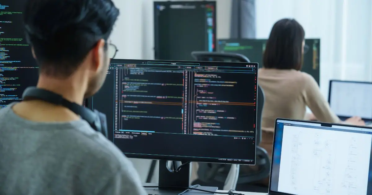 Importanta supravegherii umane in viitorul DevOps bazat pe AI