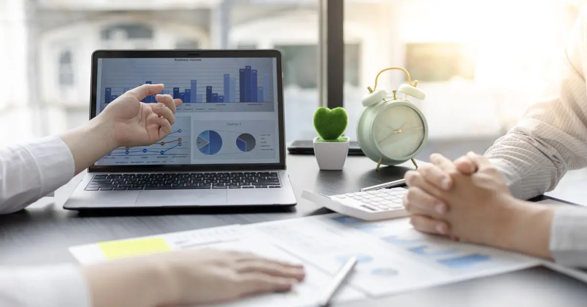 Orbit Analytics avanseaza analiza AI cu AirQuery Augmatica