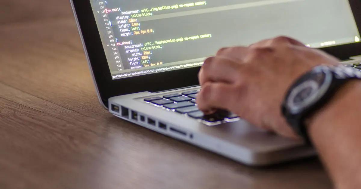 Gearset lanseaza Org Intelligence AI pentru DevOps avansat