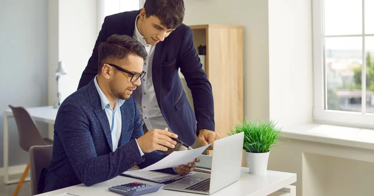 Liderii financiari isi dezvolta abilitati de data analytics in era AI