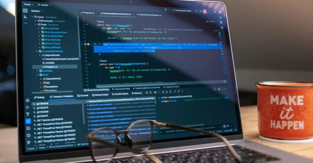 Actualizare PyCharm 2025.3 cu suport Jupyter gratuit si viteza