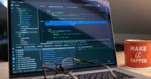 Actualizare PyCharm 2025.3 cu suport Jupyter gratuit si viteza
